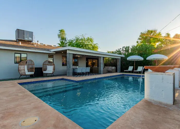 Holiday home The Kensington Custom Retreat *